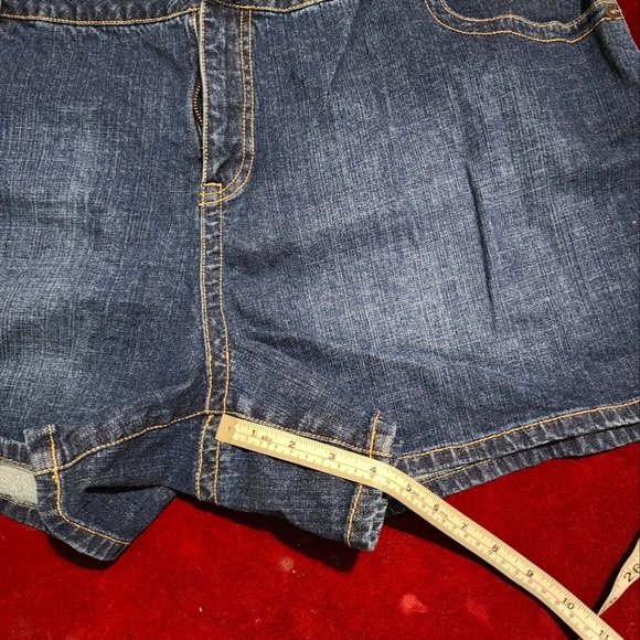 L.A. Blues Jeans Shorts - Picture 3 of 6